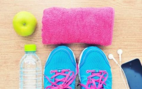 运动鞋网面破了如何修补（运动鞋网面破了怎么修补）