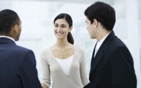 劝说插队礼貌用语怎么用（如何劝说插队礼貌用语）