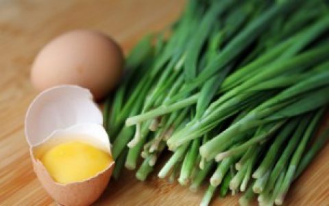 受潮发霉的鸡蛋怎么处理 受潮发霉的鸡蛋如何解决