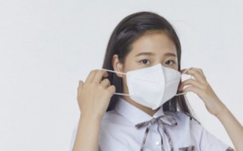 【飞沫传播和空气传播有什么区别】飞沫传播和空气传播的区别是什么