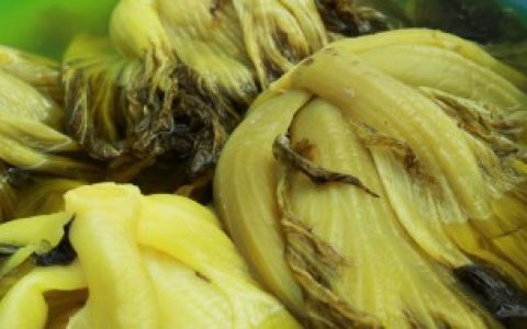 如何保存酸菜（酸菜怎么保存）