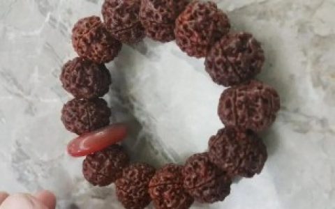 【金刚泡水为什么会变色】金刚泡水后什么颜色才不会有问题