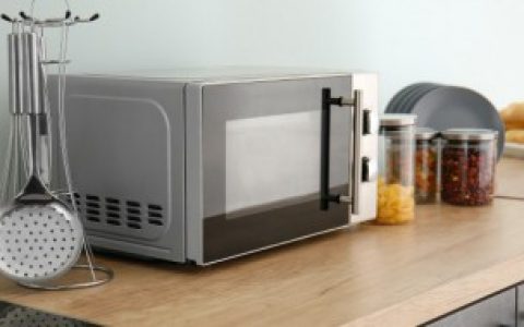 微波炉也可以将生鱼煮熟吗 微波炉能不能将生鱼煮熟