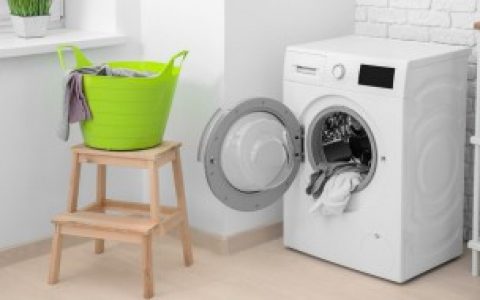 滚筒洗衣机甩干时声音特别大为什么,滚筒洗衣机甩干的时候声音特别大