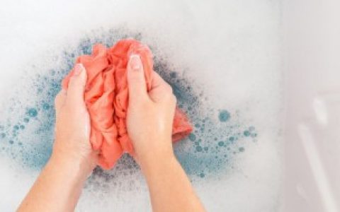 【磨砂皮清洗的小窍门】磨砂皮清洗的小窍门是什么