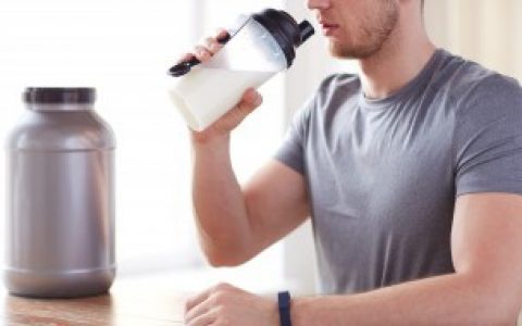 【水杯的茶叶垢怎么洗】水杯茶叶垢清洗方法