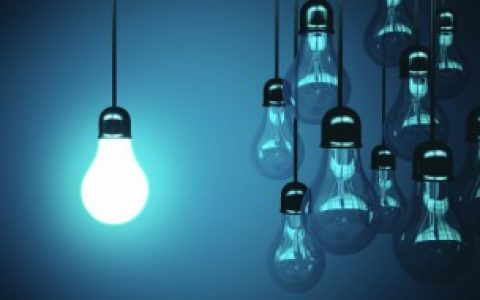 什么材质的灯具好（哪些材质的灯具好）