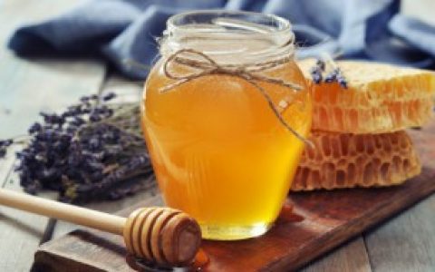 关于蜂蜜保质期介绍（蜂蜜保质期一般几年）