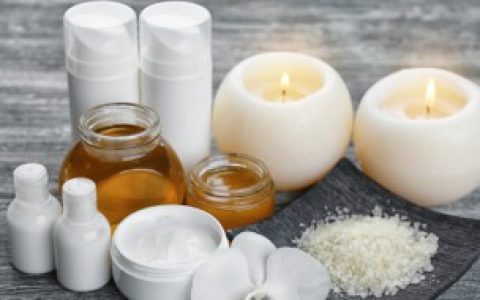 香薰蜡烛可以睡觉点吗（香薰蜡烛能不能睡觉点）