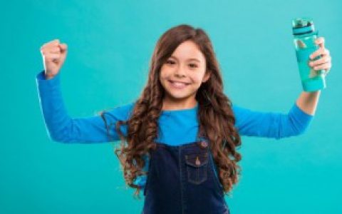 电热水杯打不开盖子怎么办 电热水杯打不开盖子怎么解决