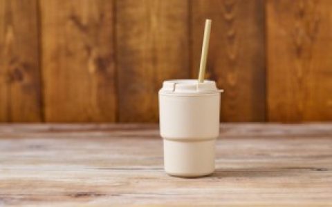 送媳妇水杯刻什么字 送老婆茶杯写的字