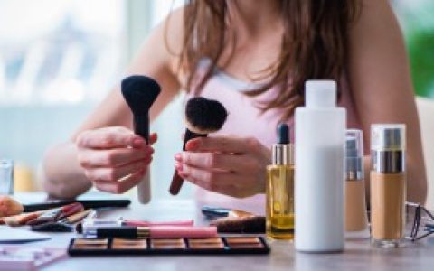 化妆品怎么算过期,怎么判断化妆品过期了