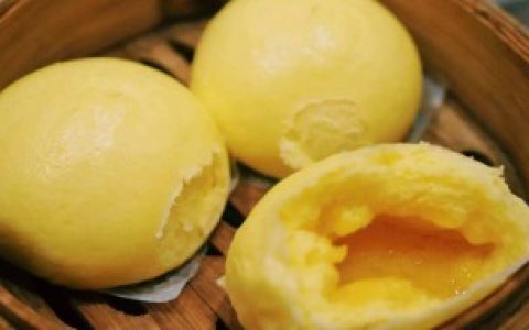 流沙包和奶黄包有哪些不同,流沙包和奶黄包的区别