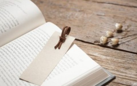 【两个字谐音情侣昵称】两个字谐音情侣昵称介绍