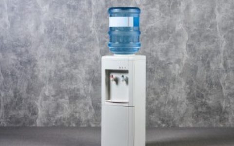 饮水机有哪些选购技巧（饮水机的选购技巧有哪些）