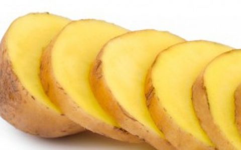 土豆发黑了能不能吃（土豆发黑了还能吃吗）