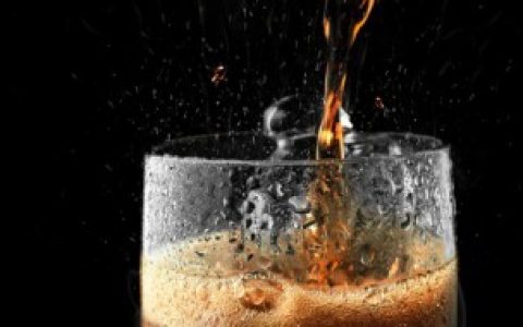 可乐可以带上飞机吗（可乐是否可以带上飞机）