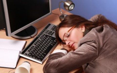 【梦见眼镜】梦见眼镜的寓意