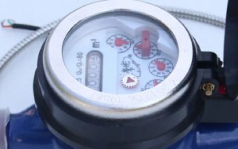 如何防止水表玻璃冻破（怎么防止水表玻璃冻破）