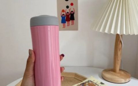 水杯密封圈如何固定（水杯密封圈怎么固定）