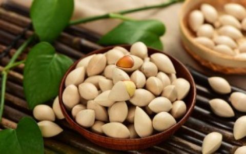 新鲜白果如何处理（新鲜白果怎么处理）