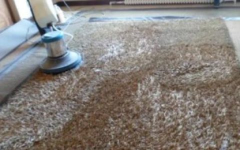 有人了解晴纶地毯怎么清洗吗 有人了解晴纶地毯如何清洗