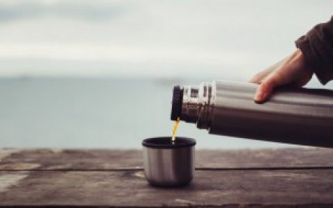 不绣钢水杯有异味如何去除（不绣钢水杯有异味怎么去除）