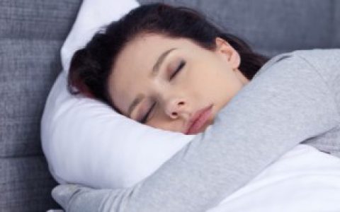 形容睡懒觉的幽默句子 形容睡懒觉的幽默经典句子