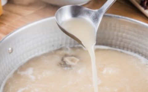 【猪蹄汤好不好喝】猪蹄汤好喝吗