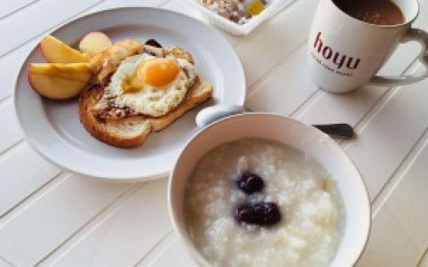梦见喝稀饭什么意思（梦见喝稀饭解释）