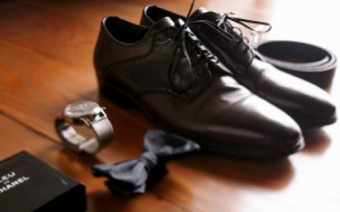 【反绒皮鞋里面脏了如何清洗】反绒皮鞋里面脏了怎样清洗