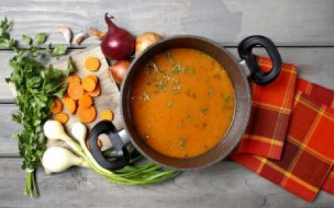 酸辣汤可不可以不放淀粉（酸辣汤能不能不放淀粉）