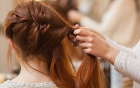 【如何挑选合适自己的假发】怎样挑选合适自己的假发