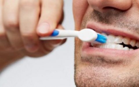 洗牙后牙缝变大咋办（洗牙后牙缝变大怎么办）