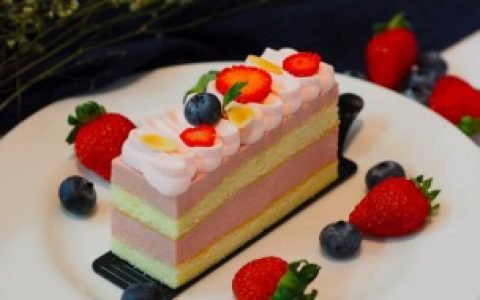 蛋糕放冰箱5天还可以吃吗（蛋糕放冰箱5天还能吃么）