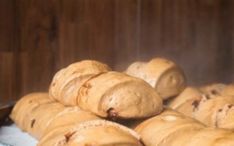 蒸馒头用什么凉水好还是热水好 蒸馒头用哪些凉水好还是热水好