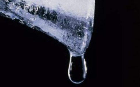 怎么快速融化冰 快速融化冰的方法