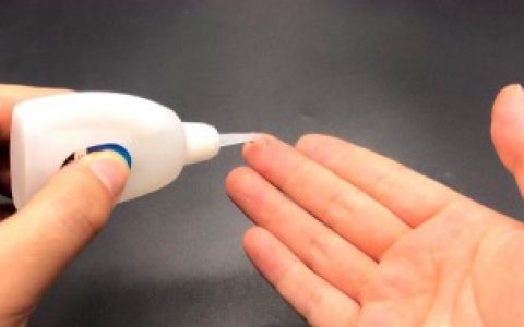 手上粘胶水了怎么去掉 手上粘胶水了如何去掉