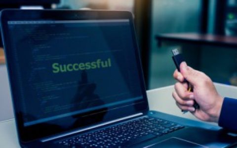 笔记本充电充不进去是什么原因（笔记本充电充不进去有哪些原因）