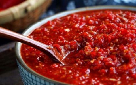 做的辣椒酱不会坏方法（怎么做的辣椒酱不会坏）