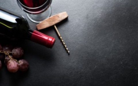 红酒开瓶2个月还能不能喝,红酒开瓶2个月还能喝吗