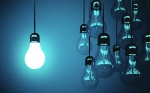 【家庭灯光用什么颜色】家庭灯光用什么颜色比较好看