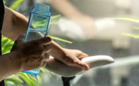 水杯3408是什么材质（水杯sh3408是碳钢材质对吗）