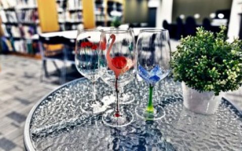 水杯选什么材质好（水杯选哪些材质好）