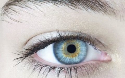 第一次使用美瞳如何清洗,第一次使用美瞳要注意什么