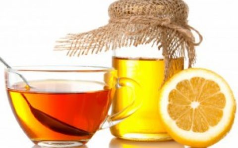 【蜂蜜水冲完可以放冰箱冷藏么】蜂蜜水冲完是否可以放冰箱冷藏么