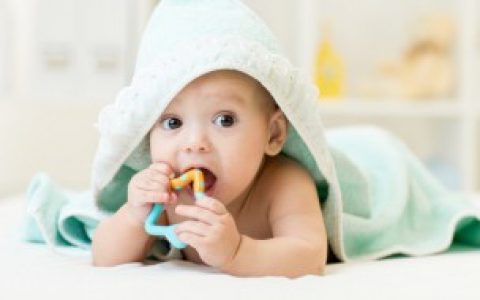 姓周的名字及解释（姓周的名字有哪些）