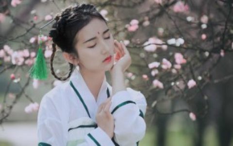 命犯桃花啥意思（命犯桃花的意思）