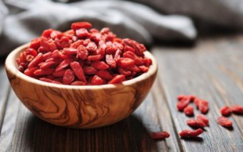 鲜枸杞怎么晒 鲜枸杞如何晒