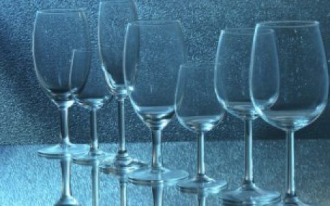 什么水杯喝水最健康 喝水用哪种水杯最健康